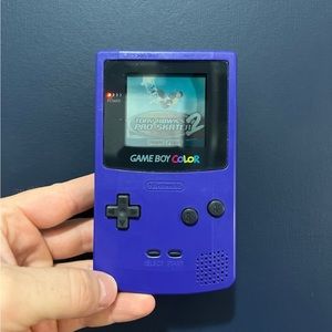 Nintendo Game Boy Color in Grape